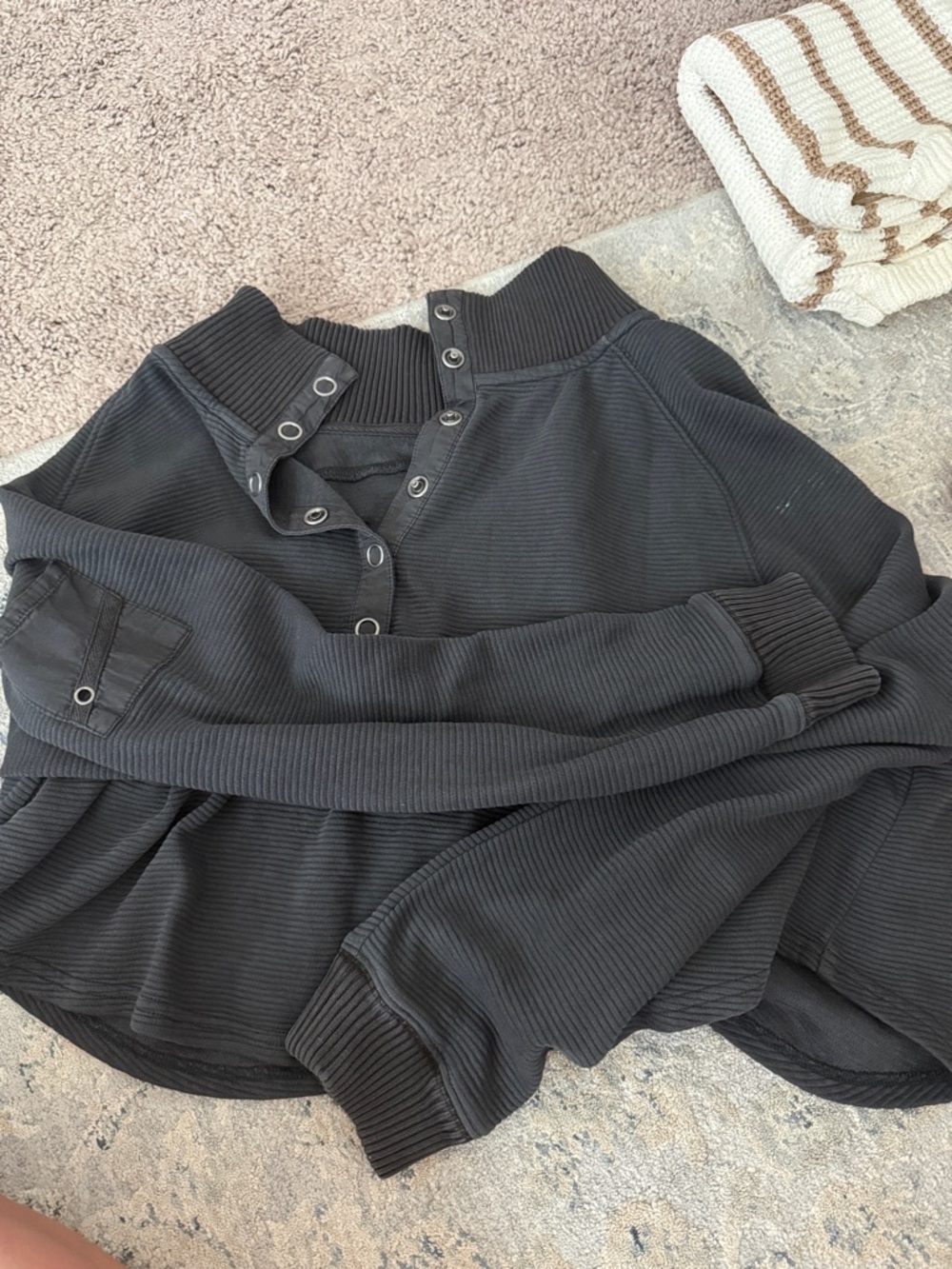 Black Snap-Front Ribbed Pullover